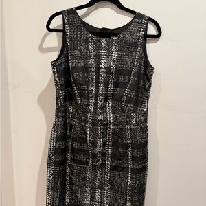 Burberry London Black and White plaid dress size 6